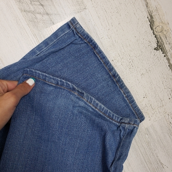 Old navy stretch maternity jeans size 10 short - Picture 4 of 10